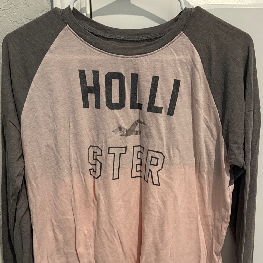 Hollister Long Sleeve Tee in Pink and Gray